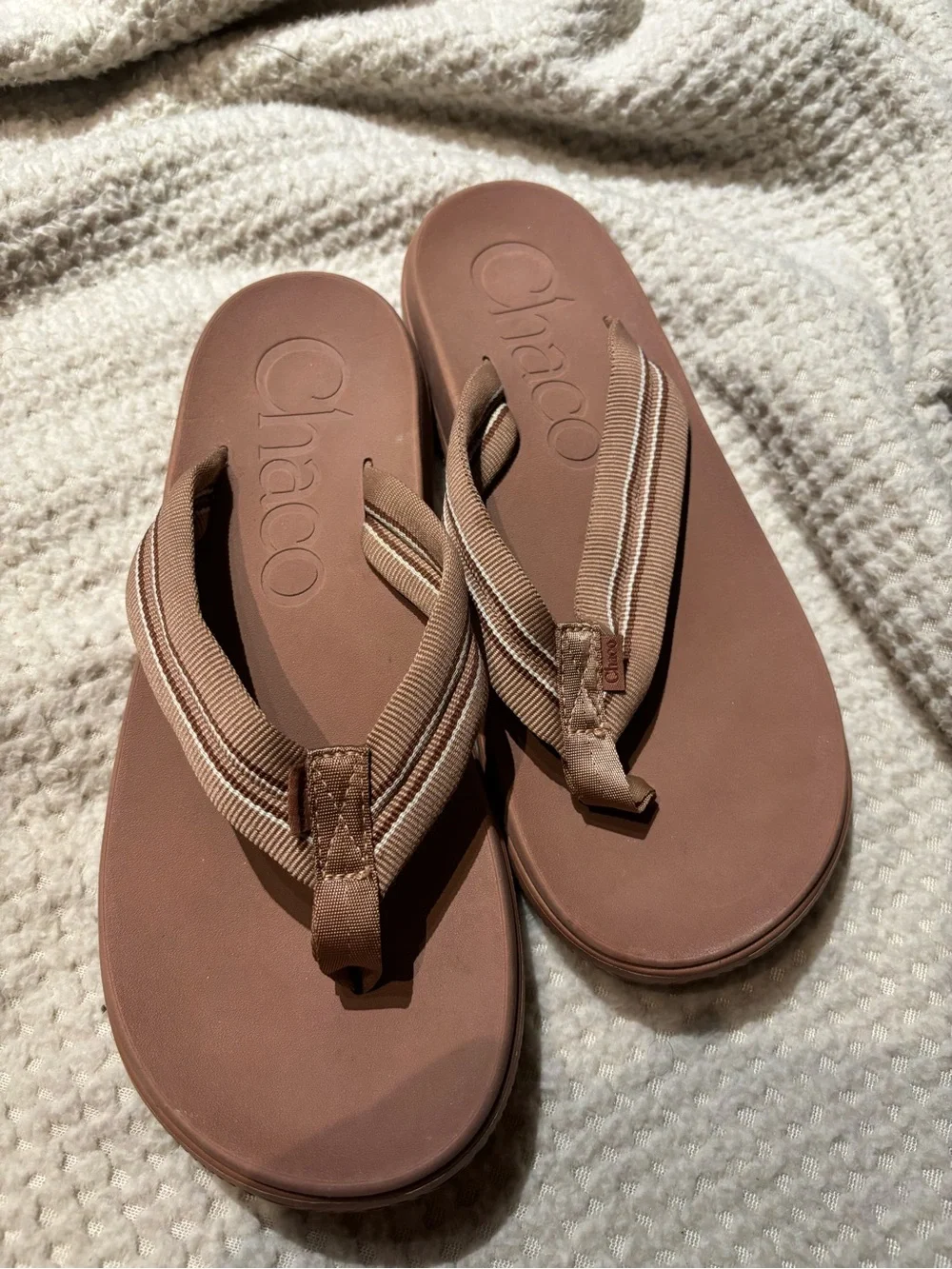 Chaco brown flip
